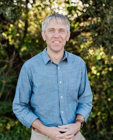 Dr. Eric Broberg from the Broberg Family Dental team